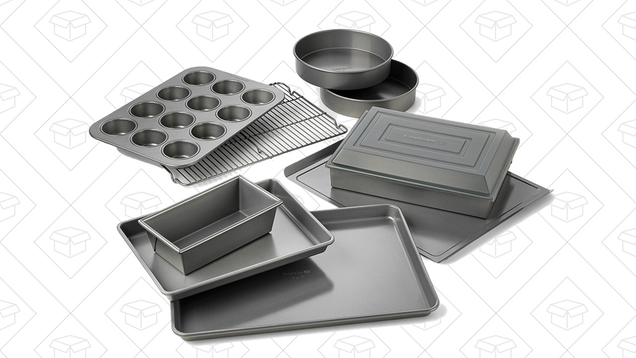 Calphalon Bakeware, 10 pieces | $52 | Amazon